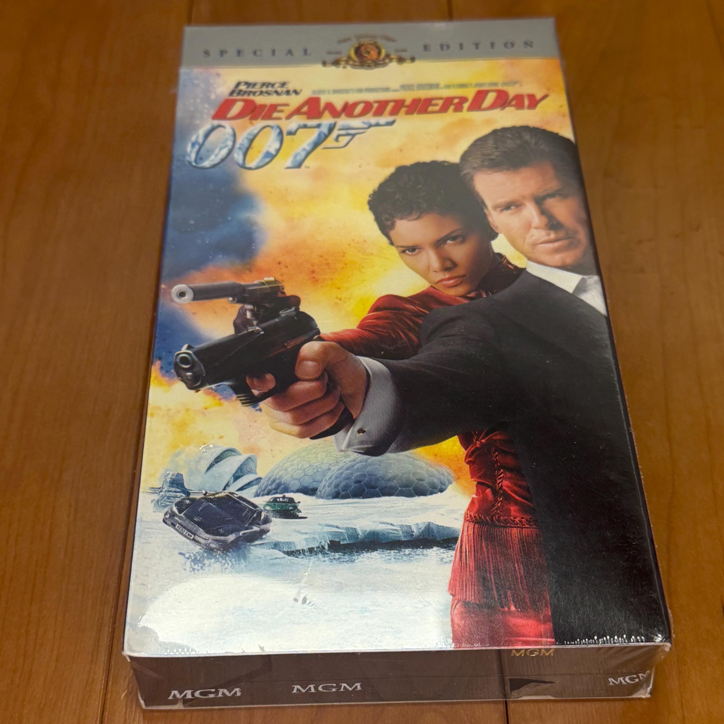 007 vhs - Etsy 日本