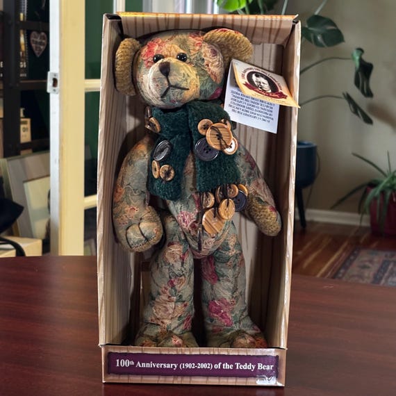 ハーマン限定テディベア100th Anniversary Teddy Bear 100th Anniversary Teddy Bear – Commemorative Boxed Plush