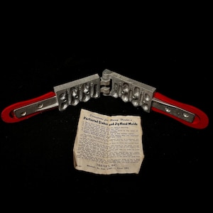 Vintage Herter’s Inc. Jig Head Mold – Model 4F2 – Waseca, Minnesota USA – NOS with Instructions