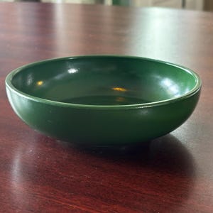 Vintage Hazel Atlas Green Platonite Bowl – 6&quot; x 1.75&quot;, 1940s–1950s
