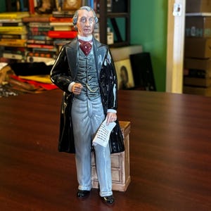 Royal Doulton “Statesman” Figur HN 2859 – 1986 William K. Harper Design – 24 cm hoch