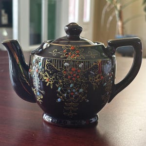 Japanese Moriage Redware Teapot | Handpainted Raised Floral | Brown Base | 4.5&quot; Tall | Vintage Estate Find