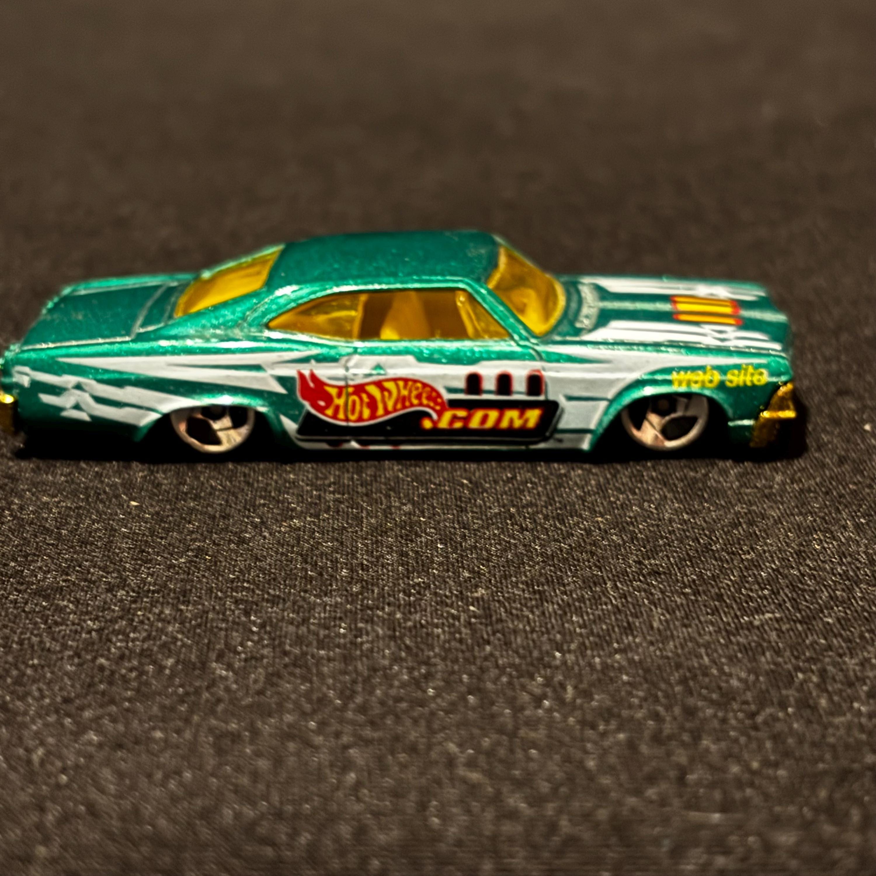 ホットウィール 64 IMPALA STH 金色炎 2026 Hot Wheels D case highlight! STH: '64 Impala TH: Hot Wheengs