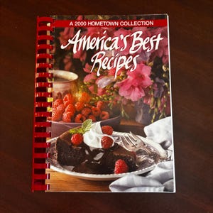 America&#39;s Best Recipes | 2000 Hometown Collection | Spiral-Bound Cookbook | 327 Pages