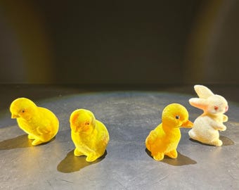 Gevlokte paasdieren – kies kuiken, eend of konijn – vintage pluizige beeldjes