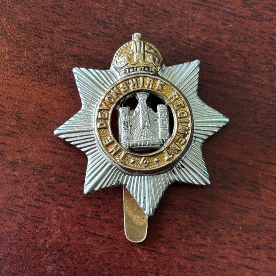 第一次世界大戦デヴォンシャー連隊帽章 | イギリス陸軍記章