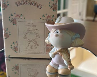 Bumpkins 01040 “Two Step” Figurine – Blonde Girl with Violin – 1980s Western Dance Series – NIB