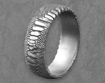 Reptil Textur Silberring - 925 oxidiertes Band für Männer, minimalistisches Tierhaut Design
