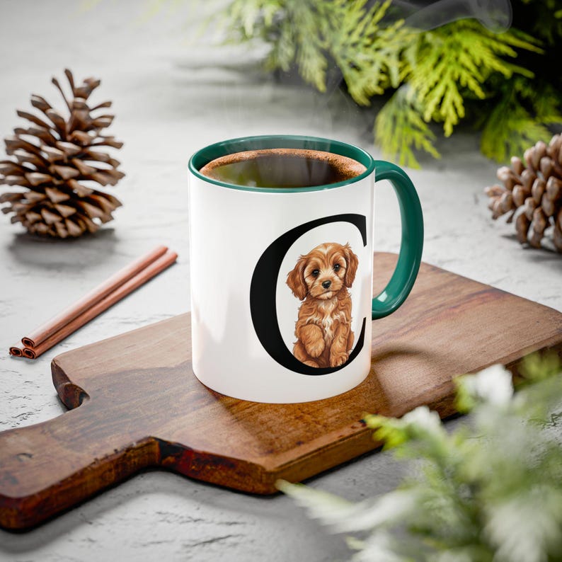 Tazza con iniziale Cavapoo C, tazza con monogramma Cavapoo, tazza con alfabeto per cani, regalo personalizzato per amanti dei cani, illustrazione Cavapoo, regali Cavapoo immagine 1