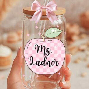 Personalized Apple Teacher Glass, Custom 16oz Cup, Teacher Gift, Apple Design, Custom Glass Cup