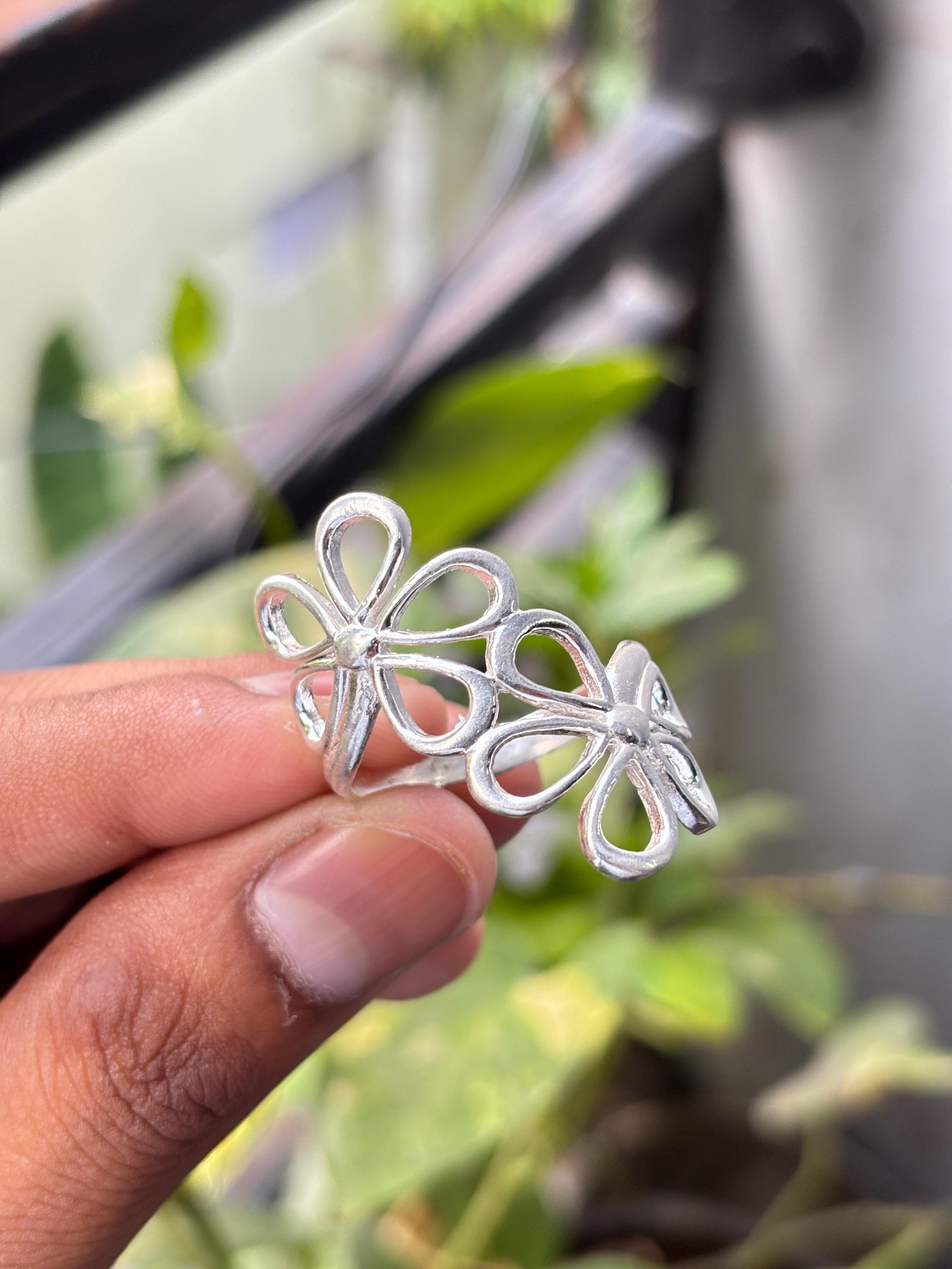 Sterling Silver Open Daisy Ring | Handmade Flower Band Ring | Adjustable Floral Statement Ring | Boho Nature Inspired Jewelry | Gift for Her