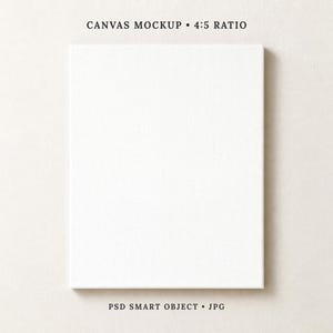 Puede incluir: Una maqueta de lienzo blanco con una proporción de 4:5, centrada sobre un fondo neutro. El texto "CANVAS MOCKUP • 4:5 RATIO" está encima del lienzo, y "PSD SMART OBJECT • JPG" debajo. El lienzo es rectangular.