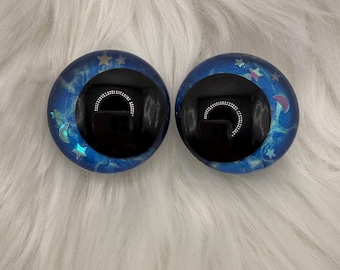Dreamscapes - Hand Painted Safety Eyes: Amigurumi Crochet Tools (20-40mm, Black/Red/White Pupil)