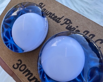 Frozen Soul Hand Painted Safety Eyes: Amigurumi Crochet Tools (20-40mm, Black/Red/White Pupil)