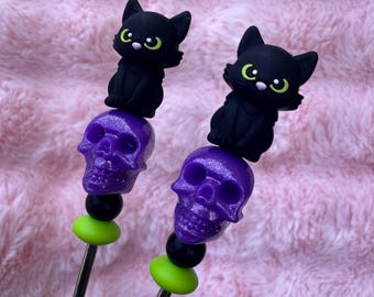 BINX Ami Sticks, Crochet, Amigurumi, Sewing Sticks, Plushie, Spooky, Scary, Skeleton, Halloween