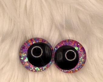 Jawbreaker - Hand Painted Safety Eyes: Amigurumi Crochet Tools (20-40mm, Black/Red/White Pupil)