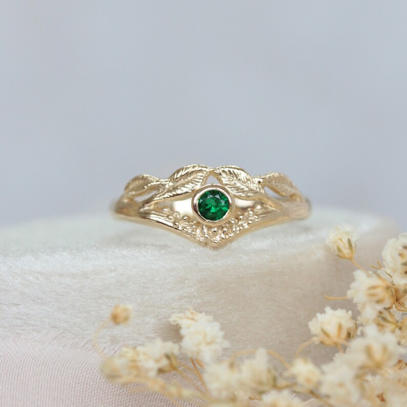 emerald stacking ring