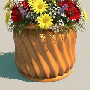 Puede incluir: Un vibrante arreglo floral en un jarrón decorativo, dorado-marrón, con remolinos. El ramo presenta margaritas amarillas, flores rojas, ramitas moradas y acentos blancos. El jarrón tiene un diseño texturizado y acanalado.