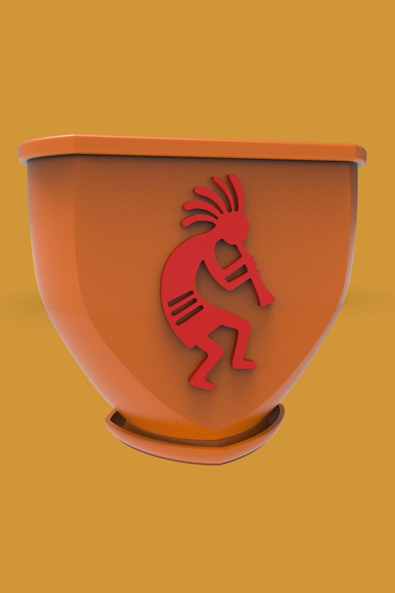 Puede incluir: Un cuenco de cer&aacute;mica de color naranja con un dise&ntilde;o rojo de Kokopelli. El cuenco tiene un acabado brillante y una forma redondeada, con una peque&ntilde;a base. La figura de Kokopelli toca una flauta.
