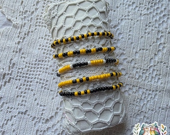 Black and Gold Team Colors,  Seed Bead Bracelets, Black and Gold, School Pride Collection, Team Pride Collection, Personalized Bracelet