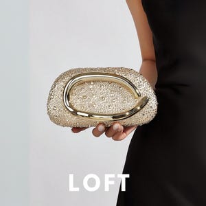 Gold Crystal Evening Clutch with Modern Oval Handle, Sparkling Rhinestone Wedding Purse, Elegant Formal Bag for Brides Parties, Gift For Her