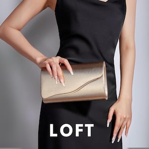 Gold Metallic Evening Clutch Purse with Elegant Wave Flap, Minimalist Formal Handbag with Chain Strap for Weddings and Parties, Gift For Her