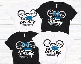 Disney 2025 Feiern unsere Reise Shirt, personalisierte Disney Abschluss Shirt, Disney Abschluss 2025 Shirt, Mickey und Minnie Senior T-Shirt