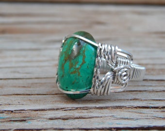 Green Mojave Kingman Turquoise Ring, Argentium Kingman Turquoise Ring, Wire Wrapped Kingman Turquoise ring, Green Turquoise Ring