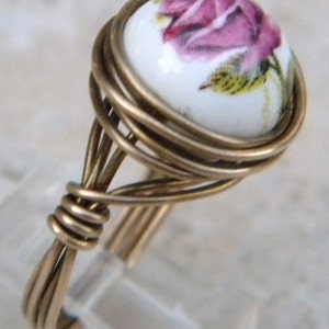 Rose Ring, porcelain painted rose ring, wire wrapped rose ring, bronze rose ring, pink rose ring, porcelain rose beaded ring image 3