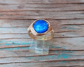 Gold Lapis Ring, Lapis Wire Wrapped Ring, Blue Gemstone Ring, Red Brass Lapis Ring, Coin Lapis Bead Ring, Lapis Ring, Lapis Wire Ring