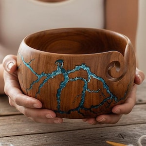 Handgefertigte Garnschüssel aus Palisander Lichtenberg Blau Harz, Häkeln Stricken
