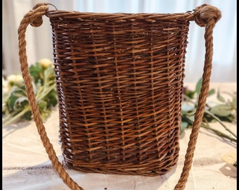 Small Door Basket | Basket for flowers