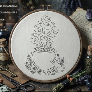 Set di 19 modelli di ricamo stregonesco / Modello di ricamo a mano magico celeste immagine 8
