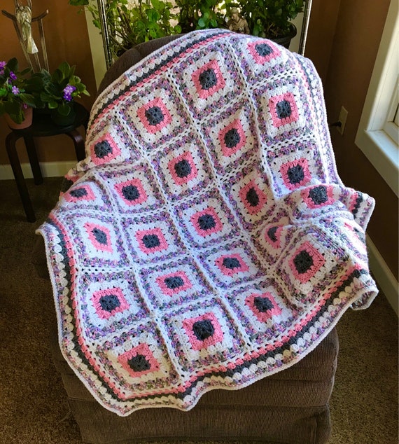 pink and gray baby blanket