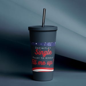 7月4日 - 「独身で交際準備万端」 Staggのフラッグブランディングによるストロー付き断熱タンブラー