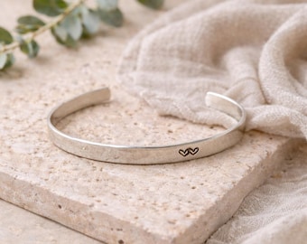 Minimalist Silver Cuff Bracelet, Handmade Open Bangle Bracelet, Dainty Adjustable Bracelet, Simple Everyday Jewelry Gift for Her