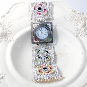 Reloj de plata esterlina hecho a mano con piedra de fantasía Swarovski, reloj con cuentas Swarovski, diseño único hecho a mano, joyería de Israel