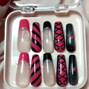 Dracualara inspired nails press on