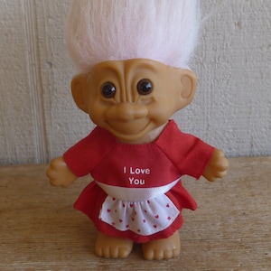 Russ Troll Doll &quot;I Love You&quot; 8&quot; Tall W/ Hair