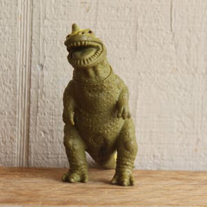 Playskool  Dinosaur Plastic Toy &quot;Ceratosaurus&quot; 4&quot; Tall