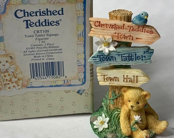 Cherished Teddies Figurine "Town Tattler Signage Figurine" 3.5" Tall 1995