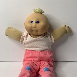 Cabbage Patch Kids Preemie Doll Blond Tuft of Hair Blue Eyes 15&quot; Tall 1982 Stuffed Toy Doll