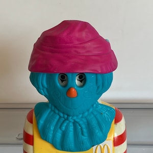 McDonalds &quot;Ronald McDonald&quot; Halloween Candy Dispenser PVC Cake Topper 3&quot; Tall Happy Meal Toy 1998