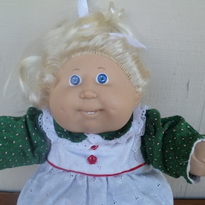 Cabbage Patch Kids Doll Blond Hair Blue Eyes 16&quot; Tall 1982 Stuffed Toy Doll