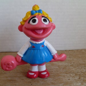 Sesame Street &quot;Zoe&quot;  Cake Topper Game Piece #3  4&quot; Tall 1994