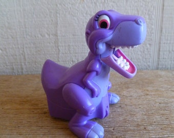 Land Before Time Dinosaur T Rex "Chomper" Wind Up Toy Burger King 2.75" Tall 1997