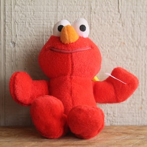 Sesame Street Elmo Plush Doll Clip on 5.5&quot; Tall Tyco