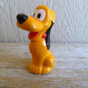 Adorno para tarta de PVC de Pluto de Disney en miniatura de 5 cm de alto