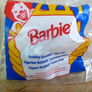 McDonalds Holiday Barbie Figurine Mattel 1995 NIP