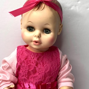 Sleepy Eye Drinks and Wets Doll Eegee 17&quot; Tall 1978